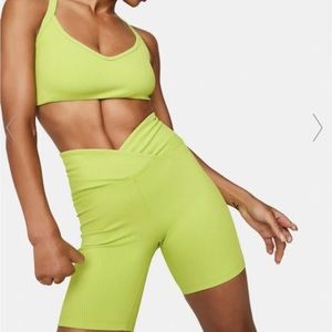 Year of Ours Ribbed V Waist Biker Shorts and Sports Bra size M